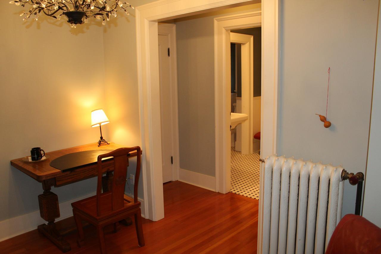 Cartier Guest House Vancouver Extérieur photo